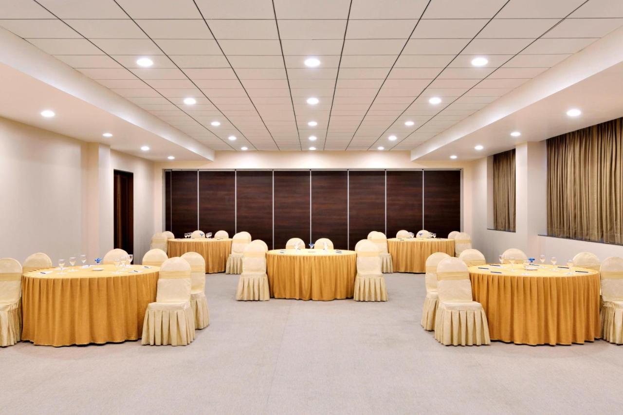 Four Points By Sheraton Mahabalipuram Resort & Convention Center Exteriör bild