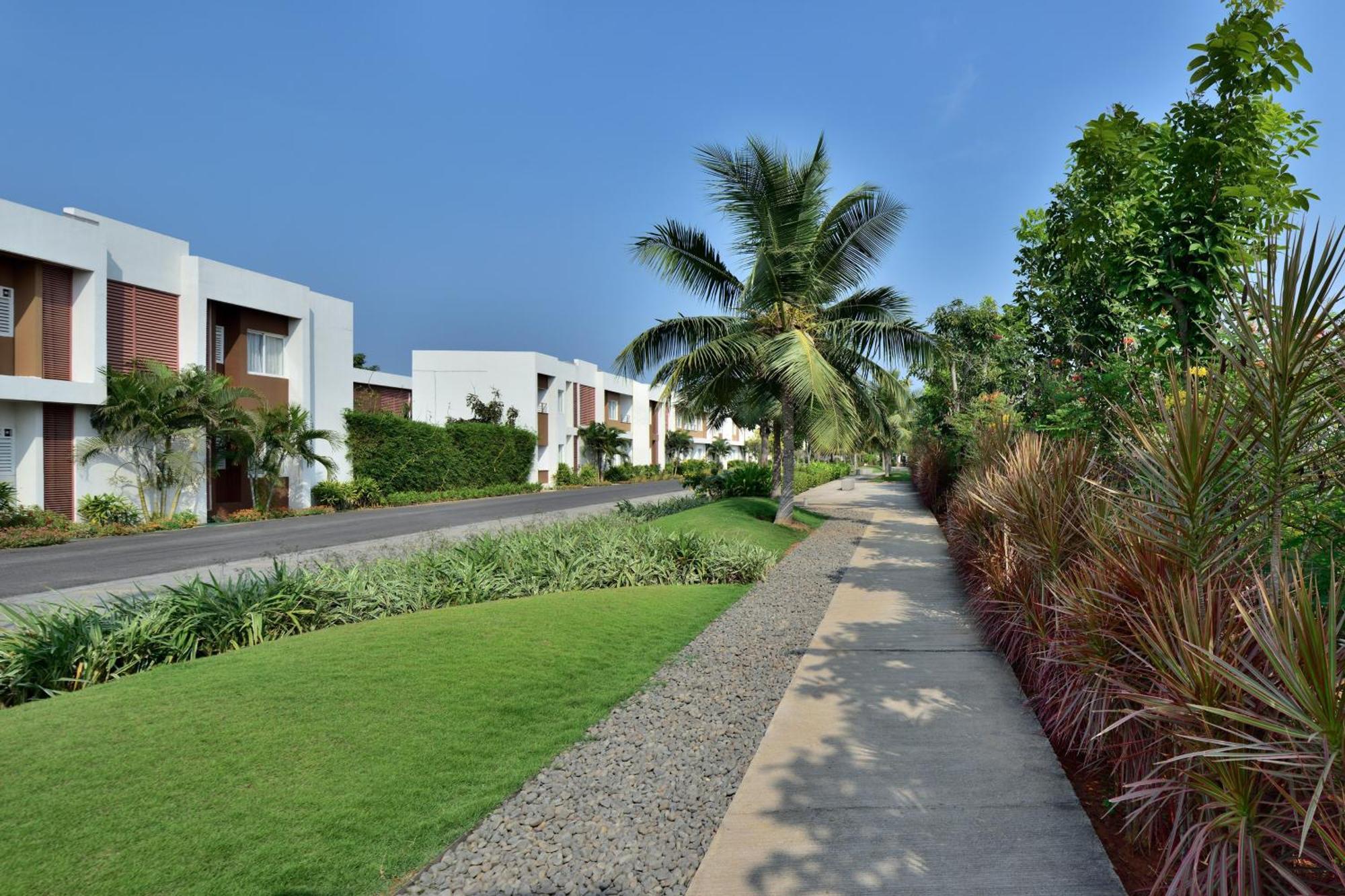 Four Points By Sheraton Mahabalipuram Resort & Convention Center Exteriör bild